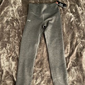 Under armour compression leggings